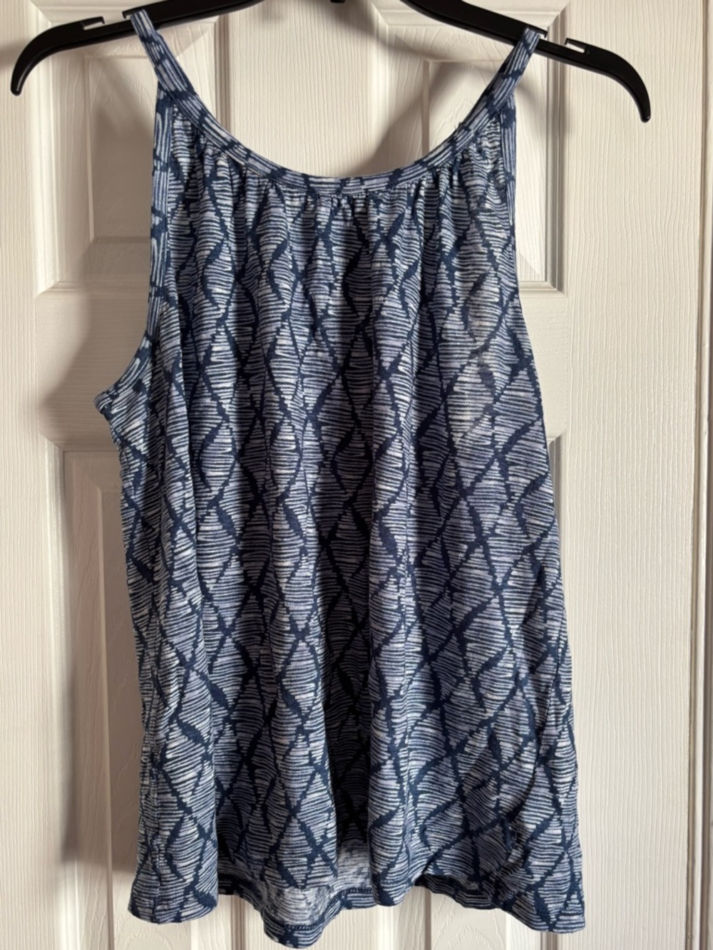 Tahari Navy and White Geometric Print Tank Top